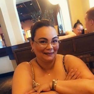 Meet your Posher, Luz